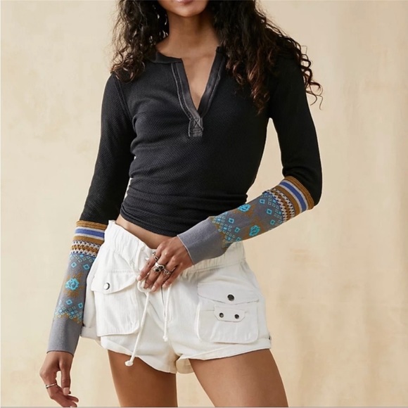We The Free Tops - New Free People Mikah Layering Cuff Thermal Top Black Size XS